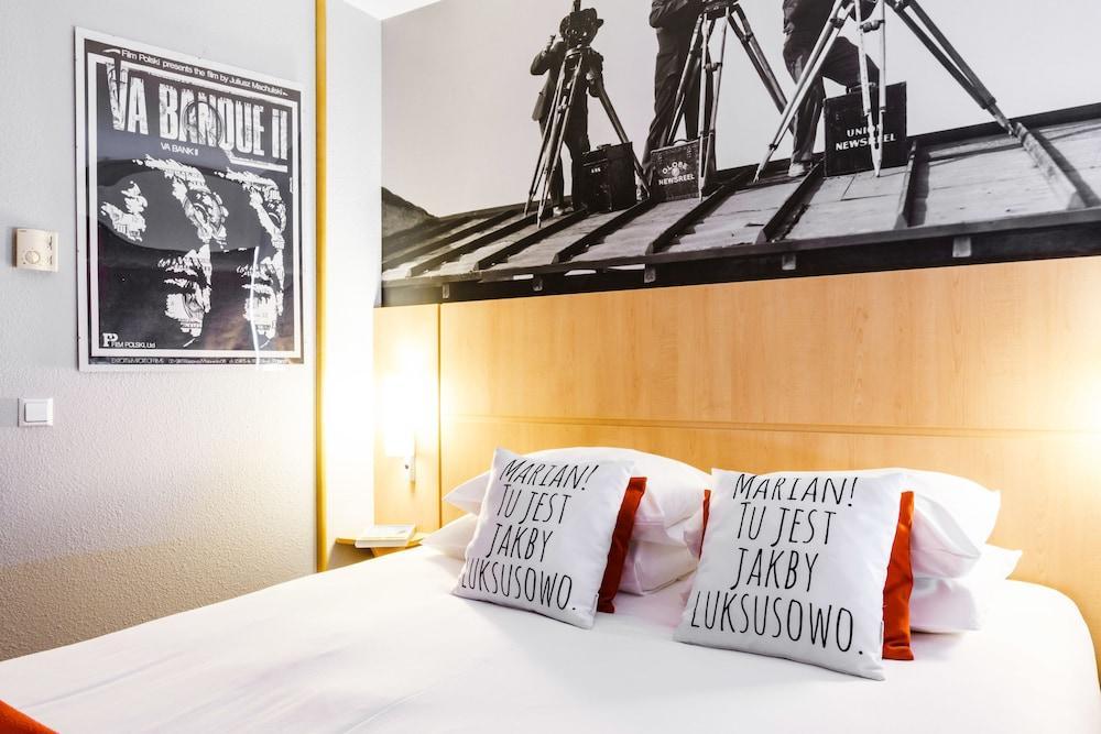Ibis Warszawa Stare Miasto Esterno foto