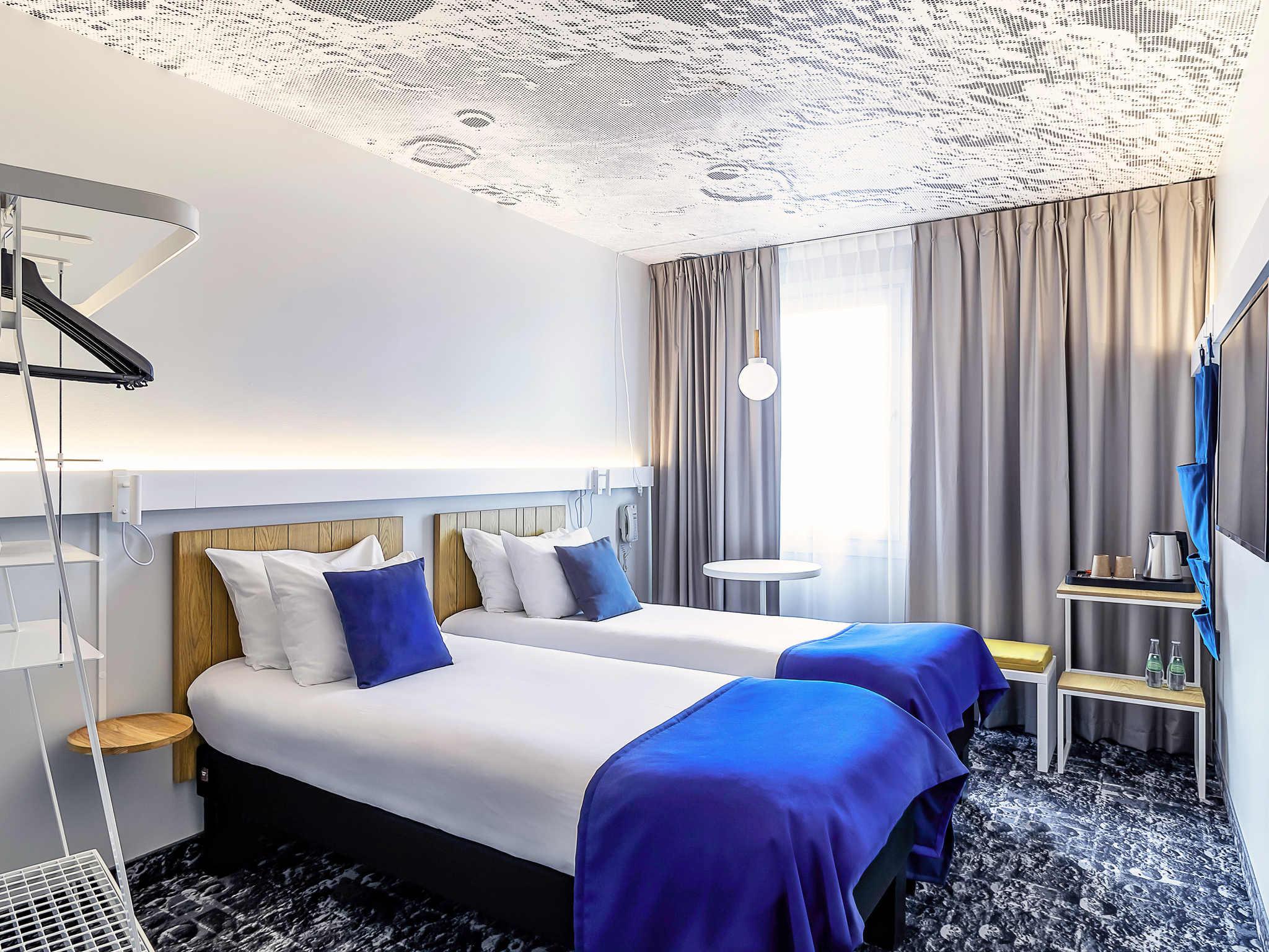 Ibis Warszawa Stare Miasto Esterno foto