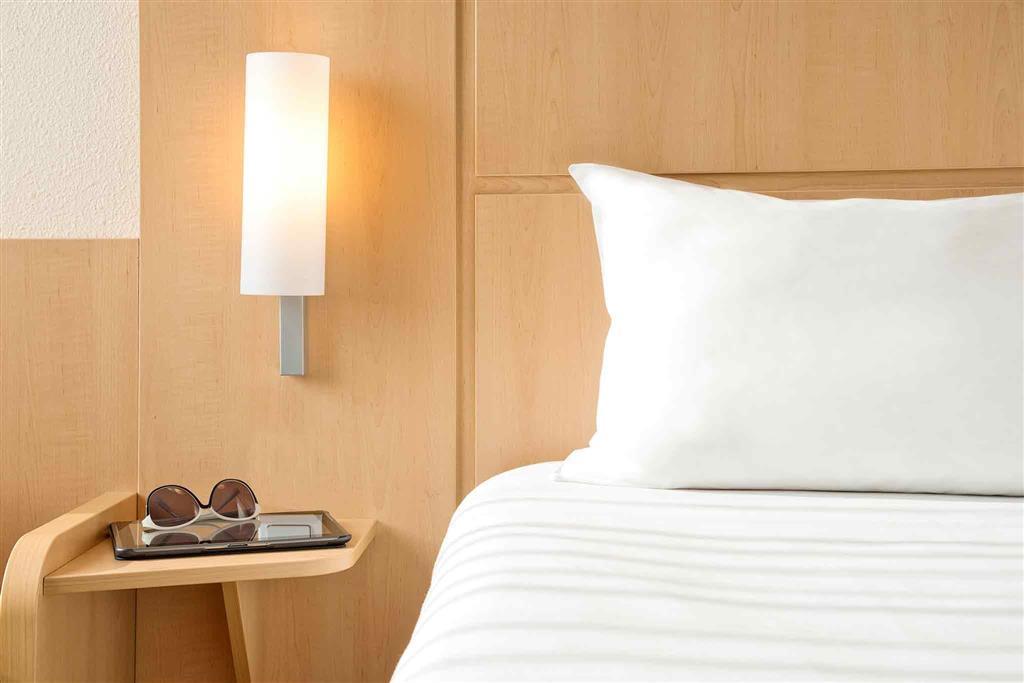 Ibis Warszawa Stare Miasto Esterno foto