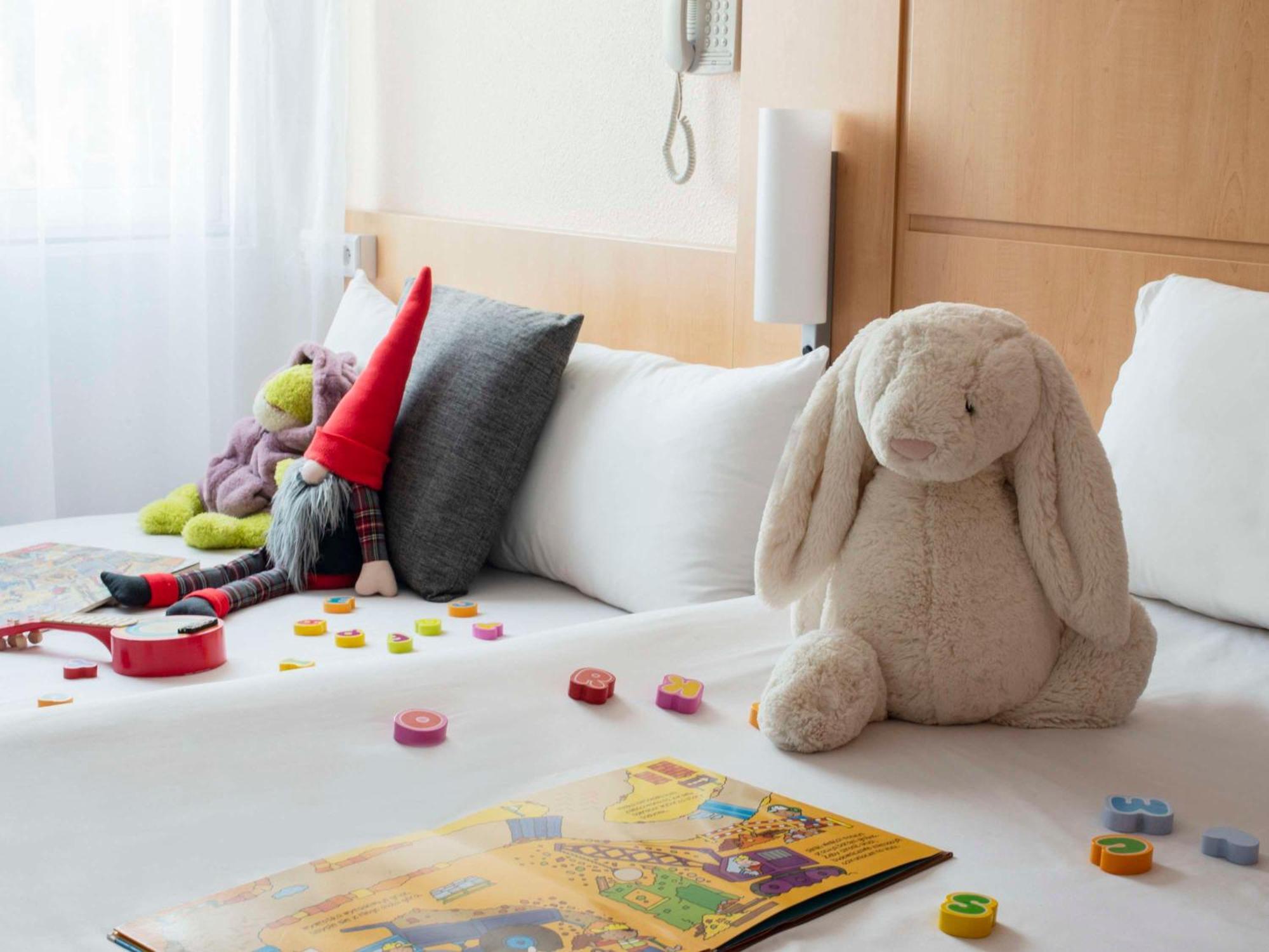 Ibis Warszawa Stare Miasto Esterno foto
